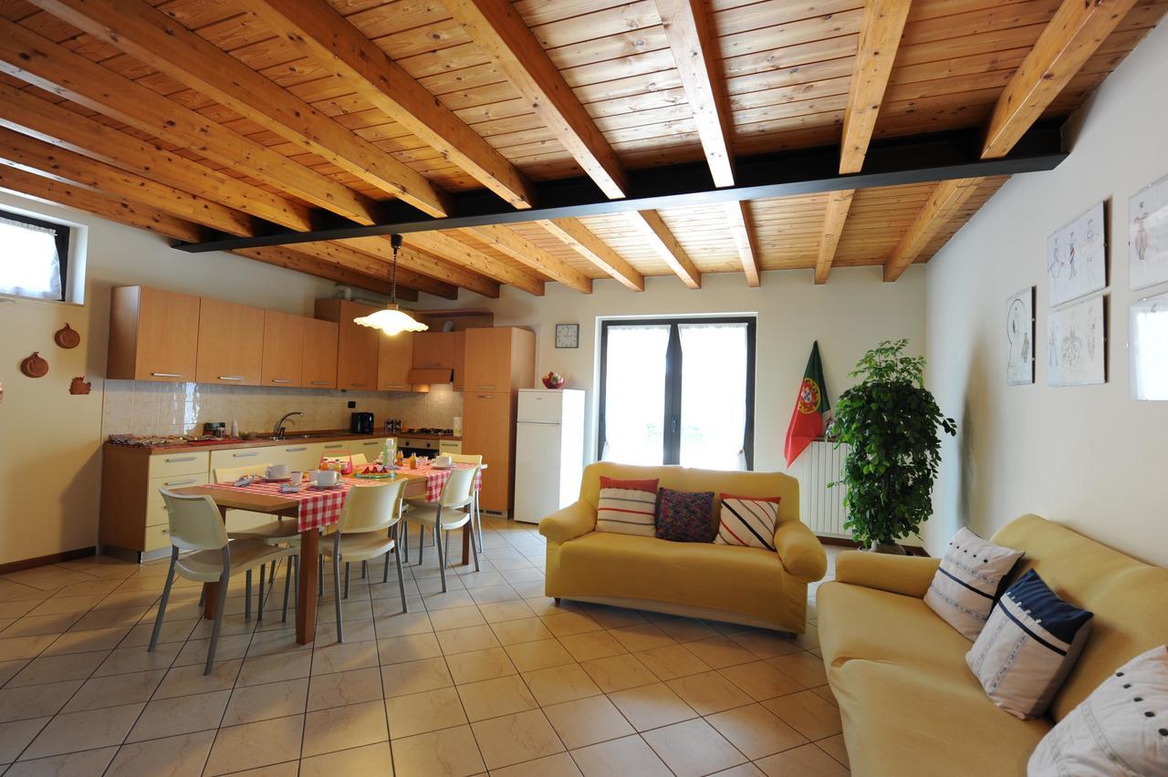 Hôtel Casa Vacanze Dalmolin à Valeggio sul Mincio Extérieur photo